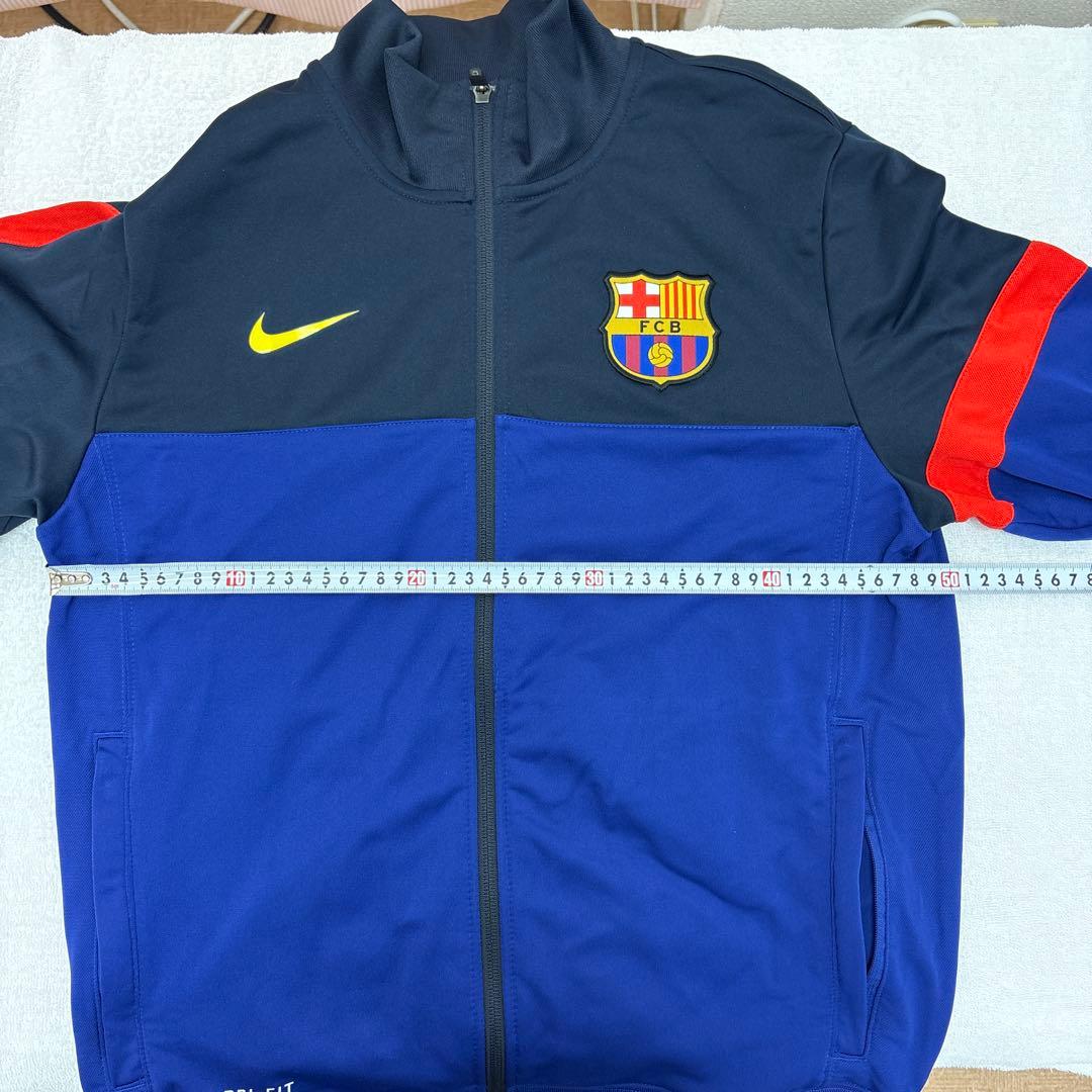 NIKE バルセロナ　トレーニングスーツ　Mサイズ