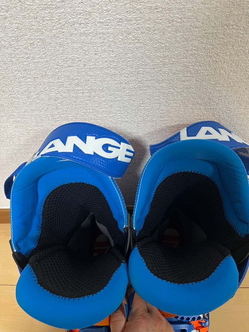 （スキーブーツ）LANGE RS 130 アルペンブーツ 青　26-26.5㎝