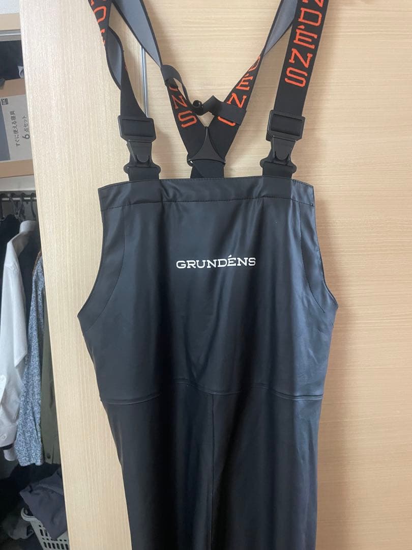 GRUNDÉNS 上下セット