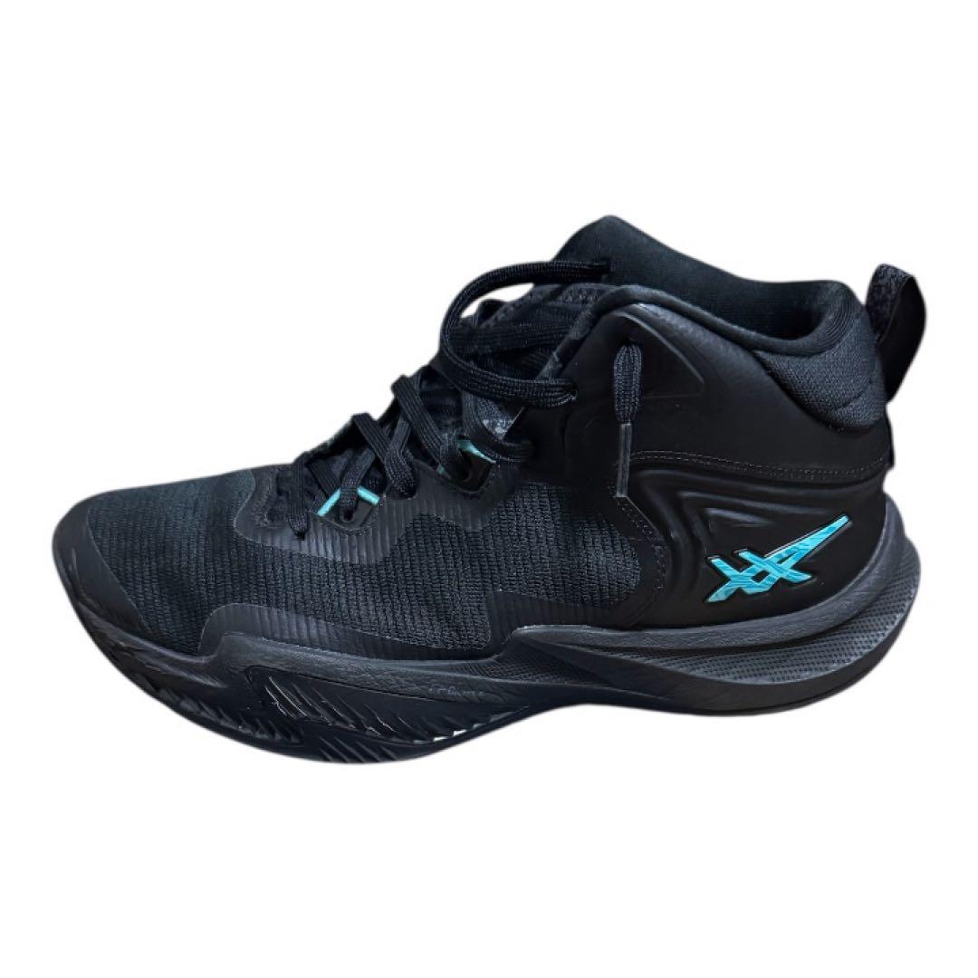 ASICS アシックス　バスケットボールシューズ NOVA SURGE3