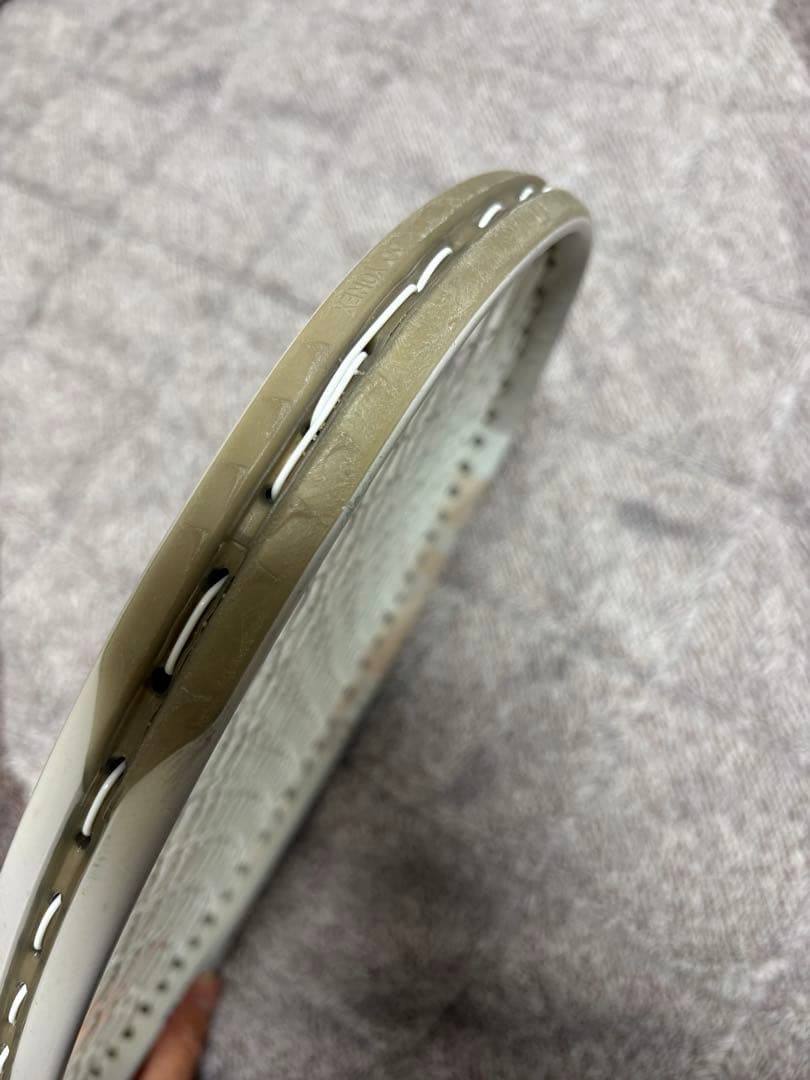 ヨネックス　ブイコア98 サンドベージュ　極美品　g2