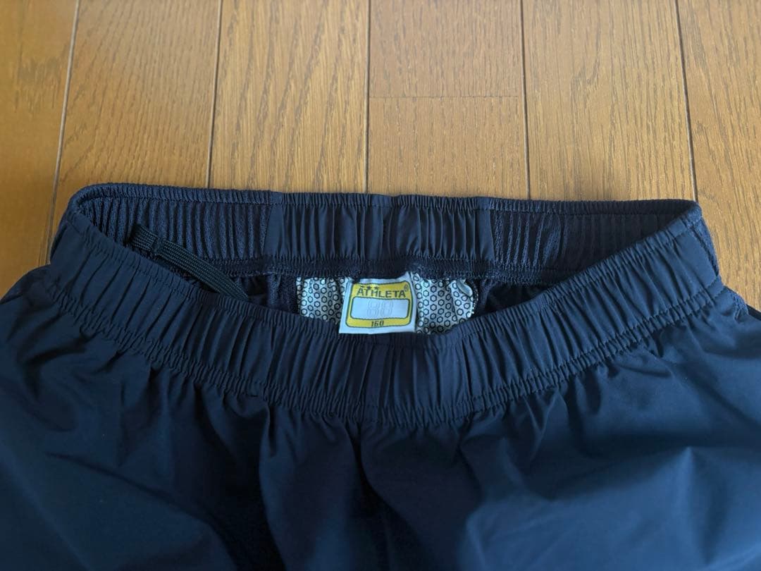 【未使用】ATHLETA ピステ上下セット 160 ブラック