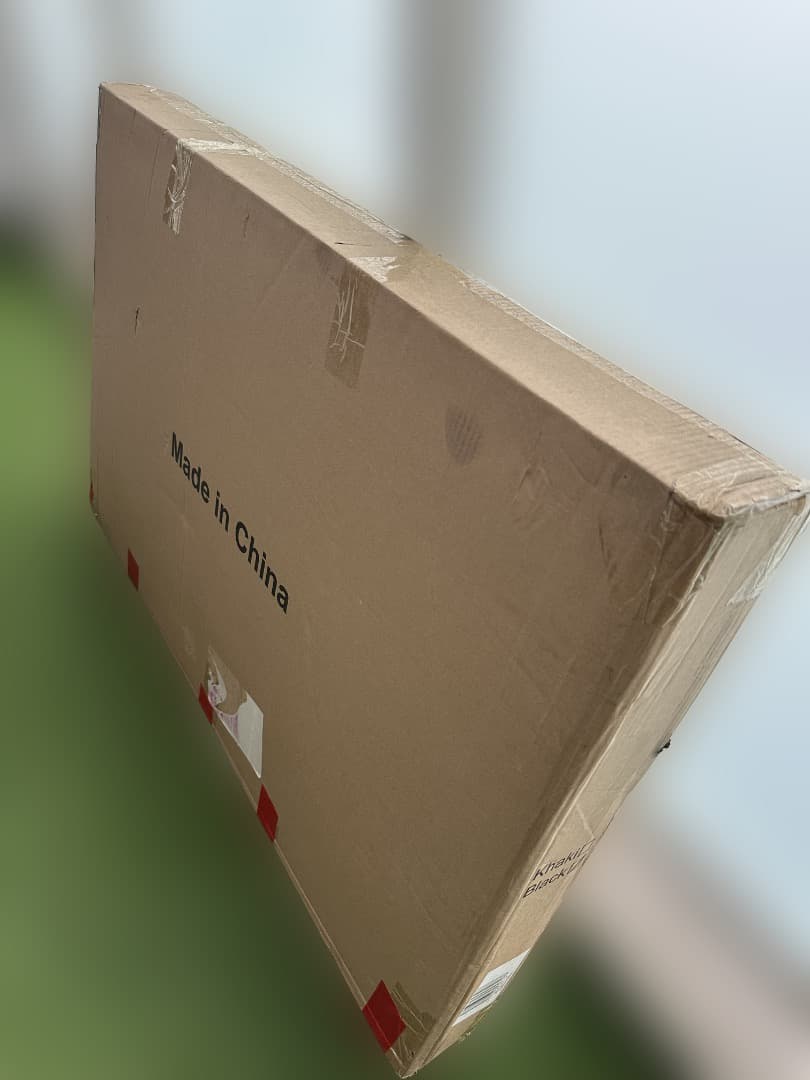 新品未開封　クッション付き折りたたみベンチ