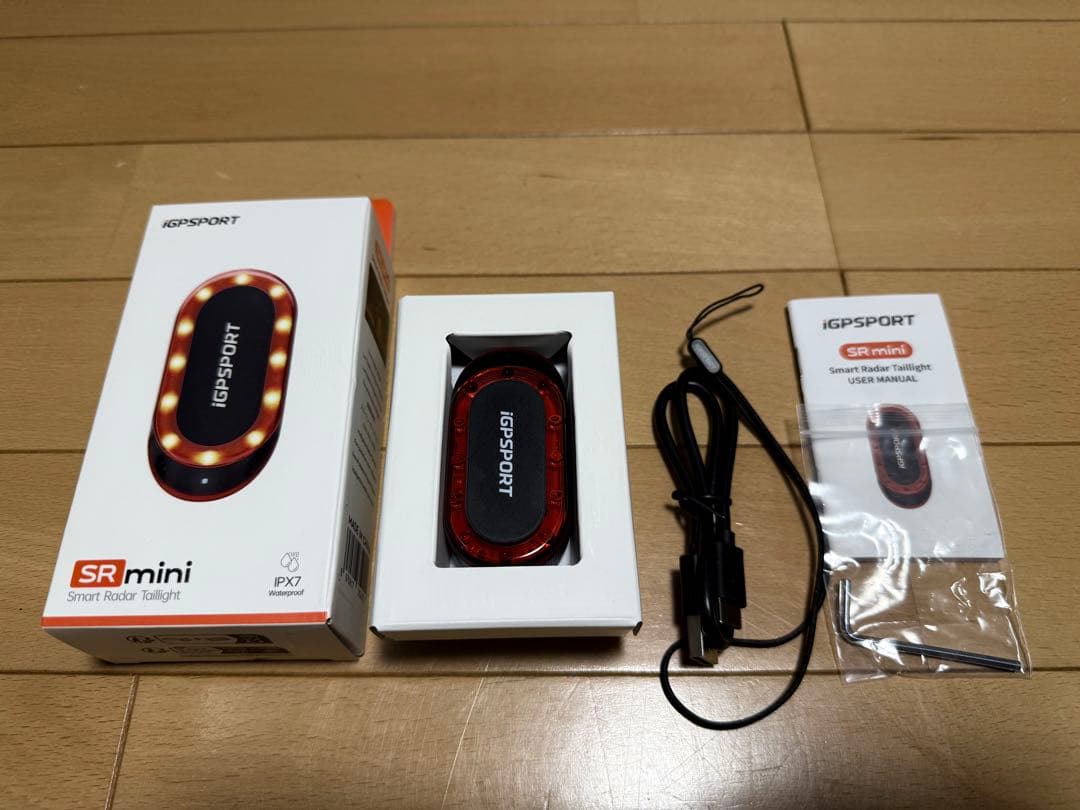 ⭐️極美品 iGPSPORT SR mini 自転車後方レーダー テールライト