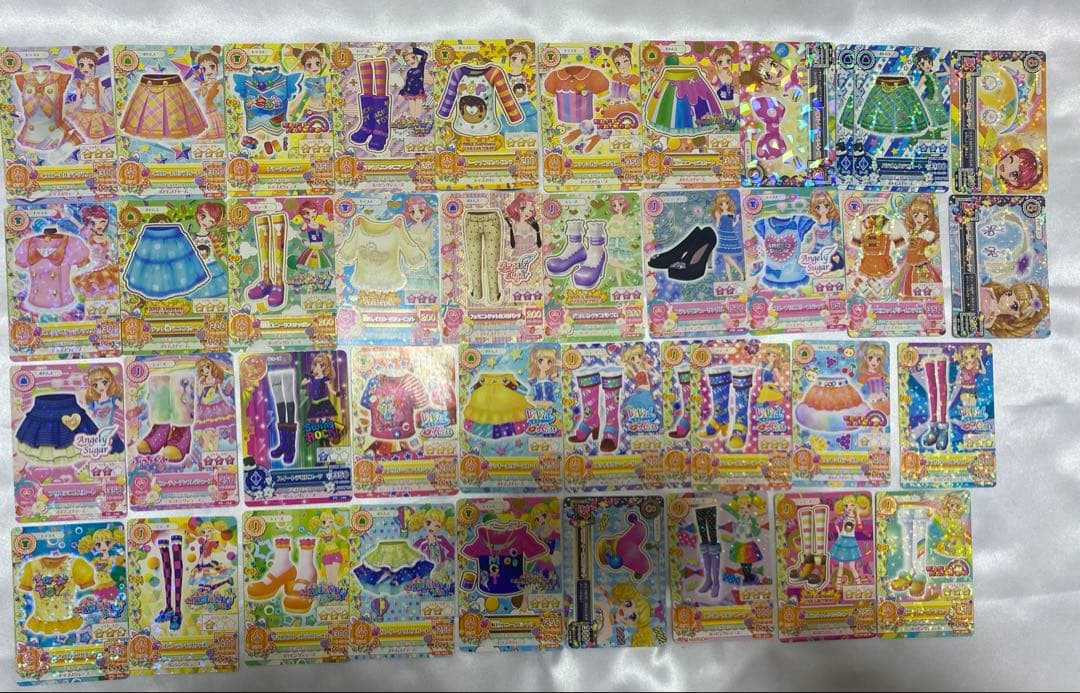 アイカツカード まとめ売り 3枚目まで 約130枚