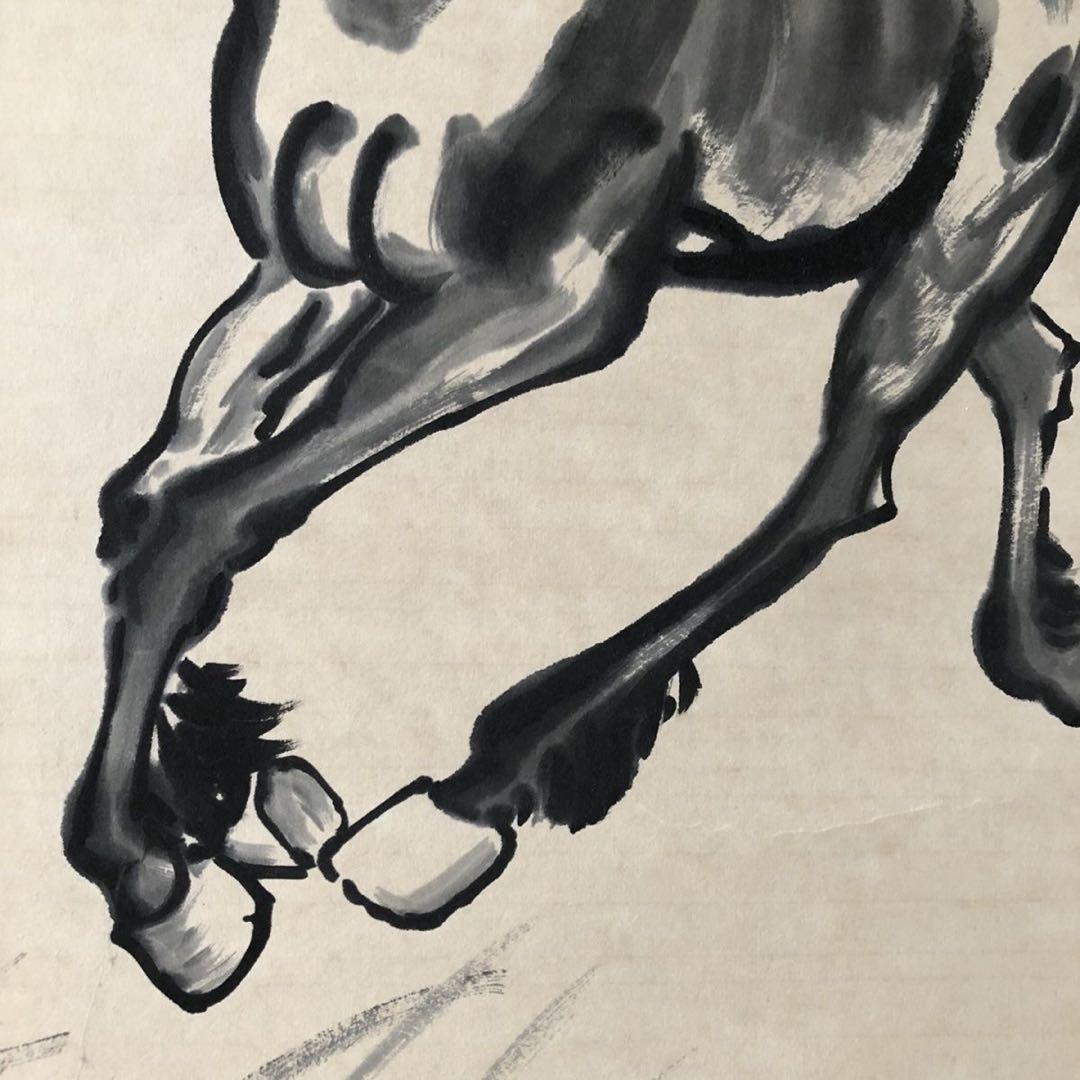 中国美術 掛け軸 徐悲鸿風 馬図 手描き 水墨画 三尺 雑誌付き 床の間