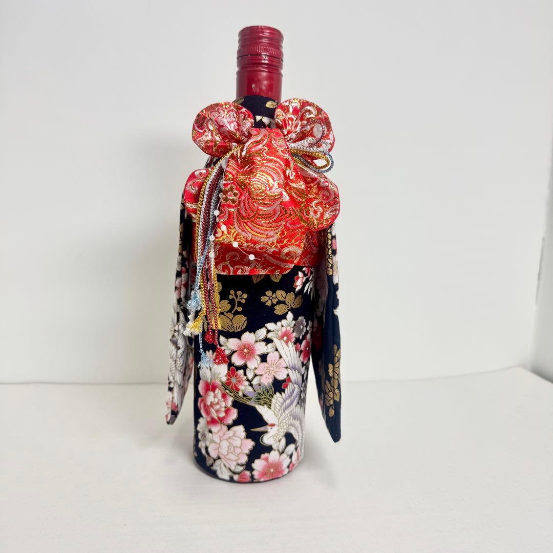 りさ6番・9番 お酒ボトル振袖着物カバー　和柄系