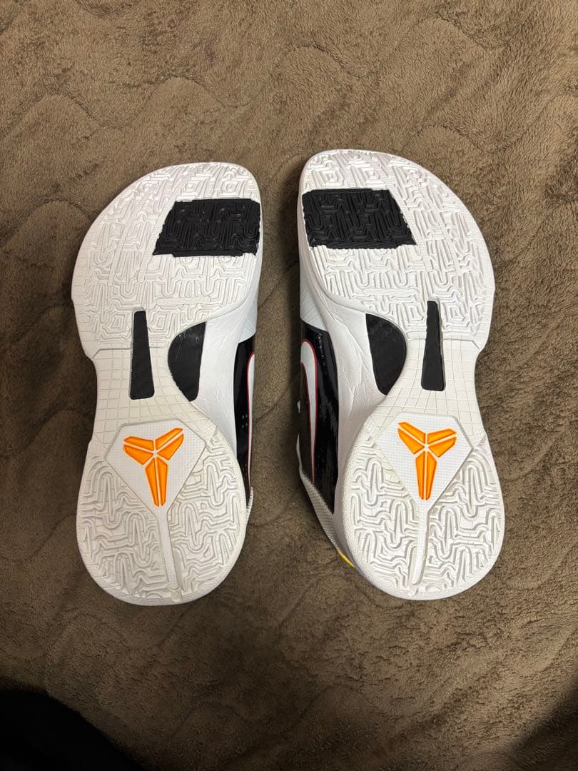 Nike Kobe 5プロトロ　バッシュ即完売モデル‼️新品、未使用