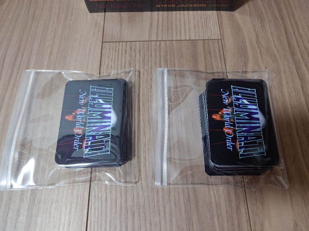 【正規品新品】イルミナティカード ILLUMINATI 450＋84枚カード