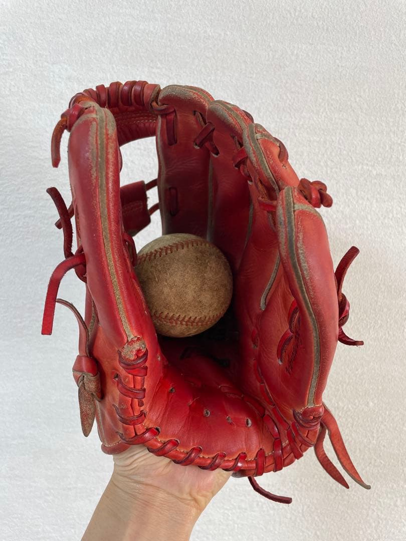 ✨美品✨MIZUNO‼️ミズノGlobal Elite 軟式用グローブ　内野手　赤
