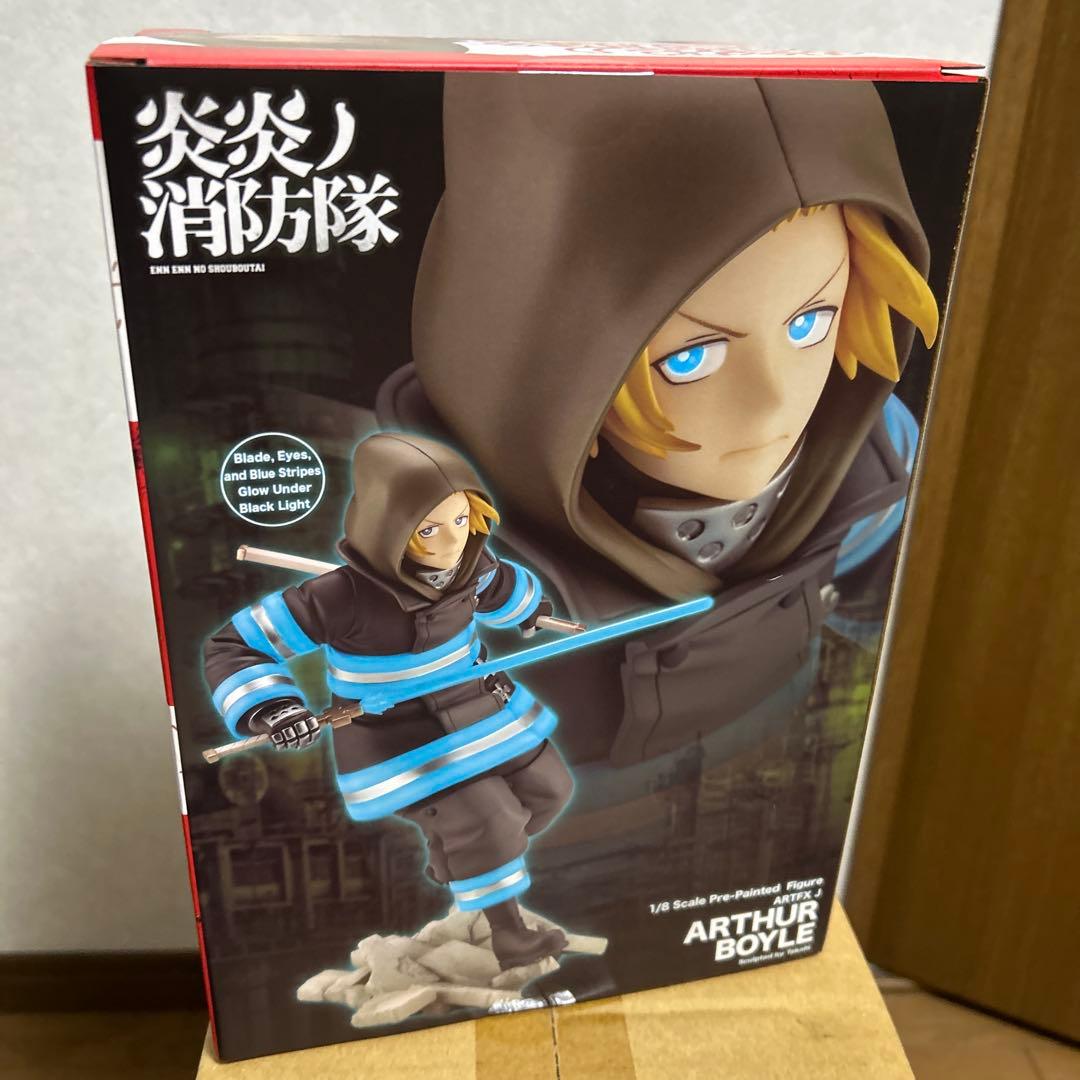 アーサー・ボイル 1/8スケールフィギュア
