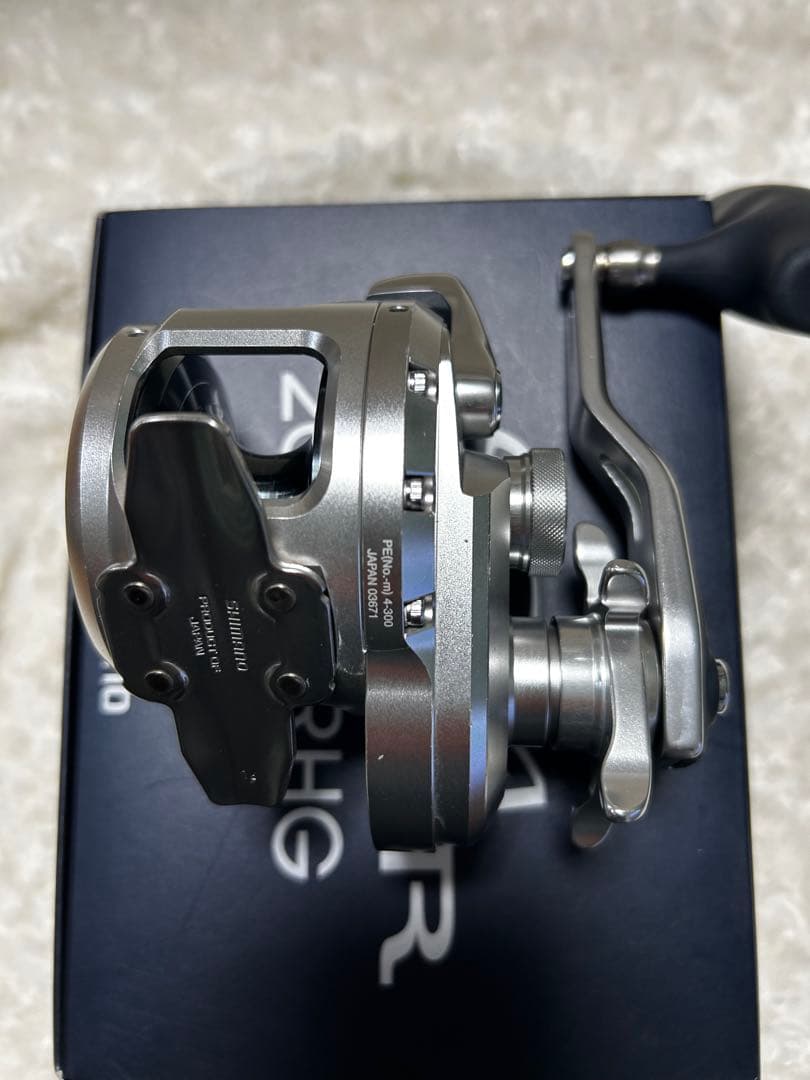 SHIMANO OCEA JIGGER 2000NRHG ベイトリール