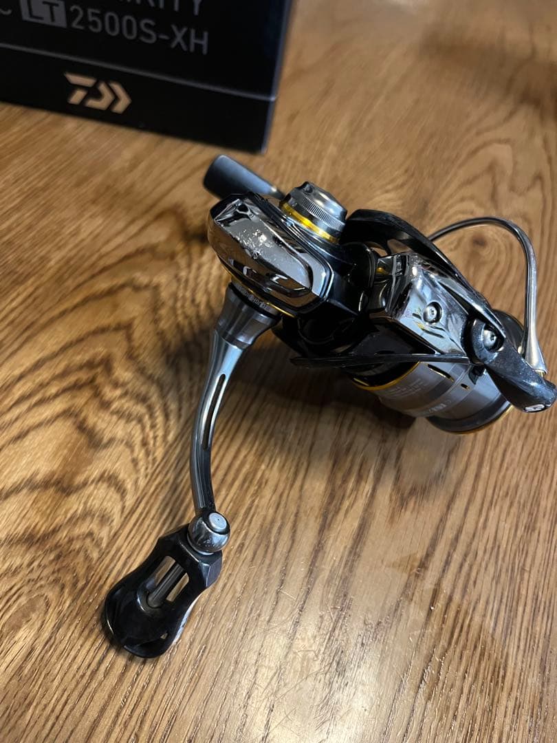 slp仕様　ダイワ LUVIAS AIRITY FC LT 2500S-XH