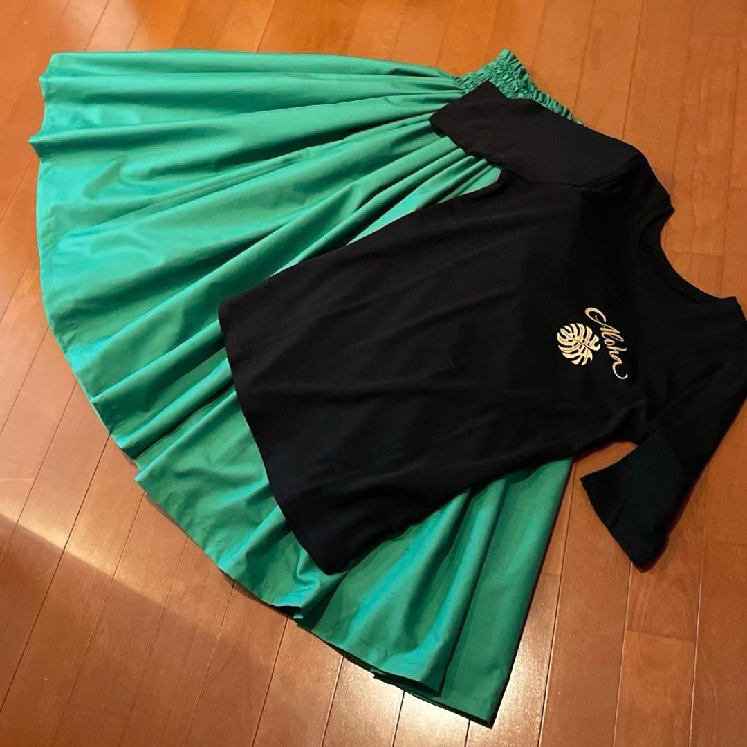 【新品】レッスンTシャツ＆パウスカートセット　フラダンス