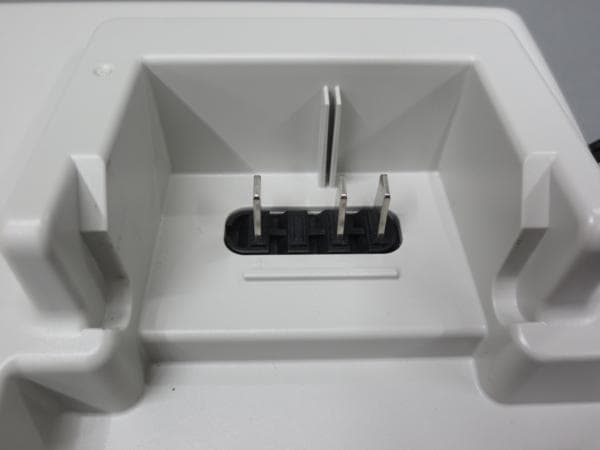 ★箱入り 清掃美品　Panasonic NKJ067 バッテリー充電器