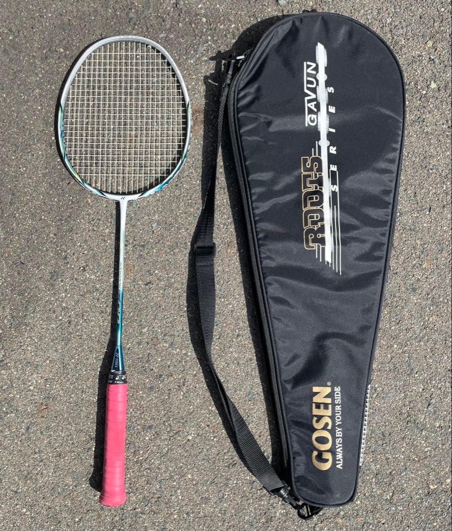 YONEX NANORAY 500 バドミントンラケット　4U G6 ケース付き