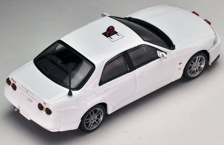 絶版 トミカリミテッドヴィンテージ スカイライン GT-R 覆面パトロールカー