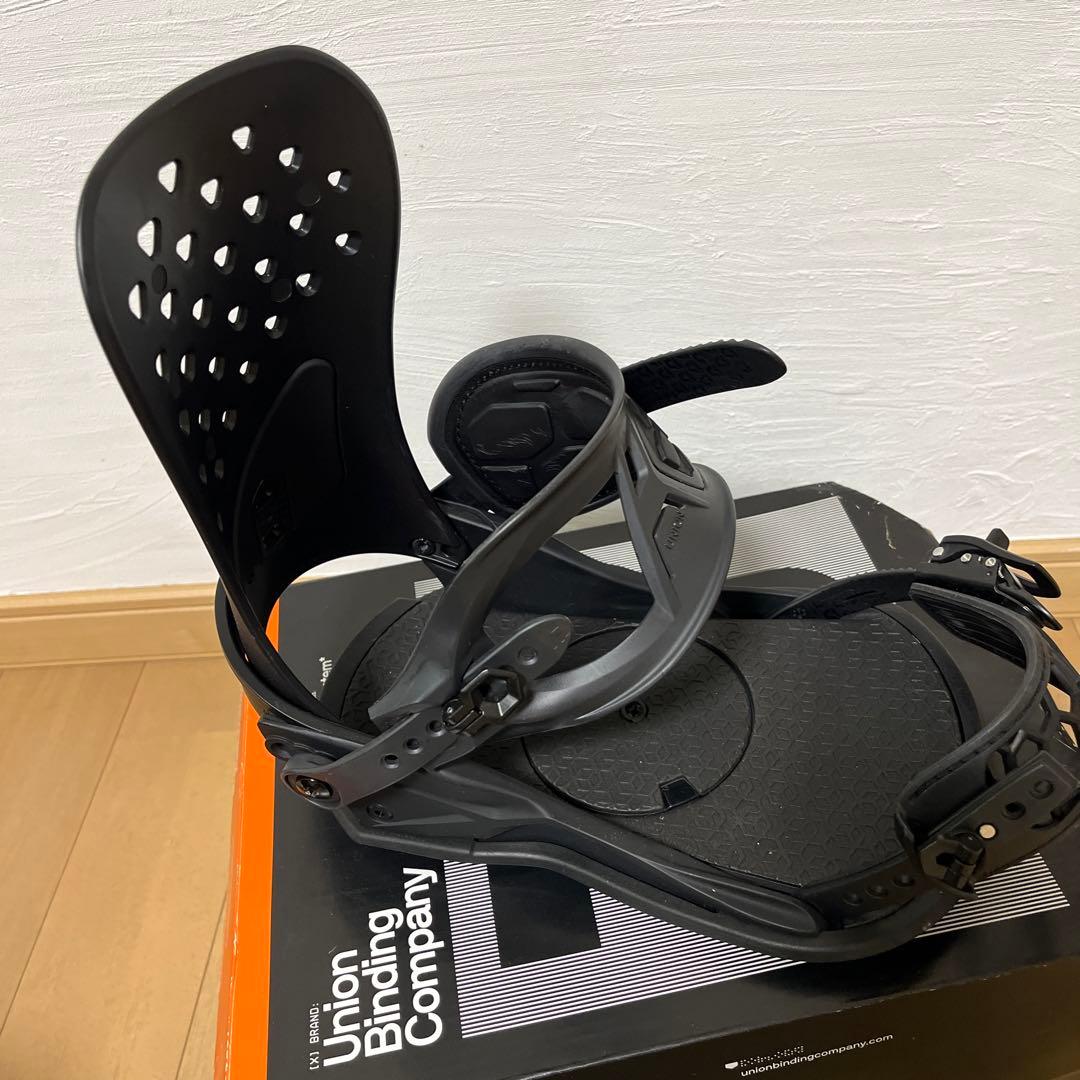 Union Binding ユニオン　ストラータ　21-22 Mサイズ