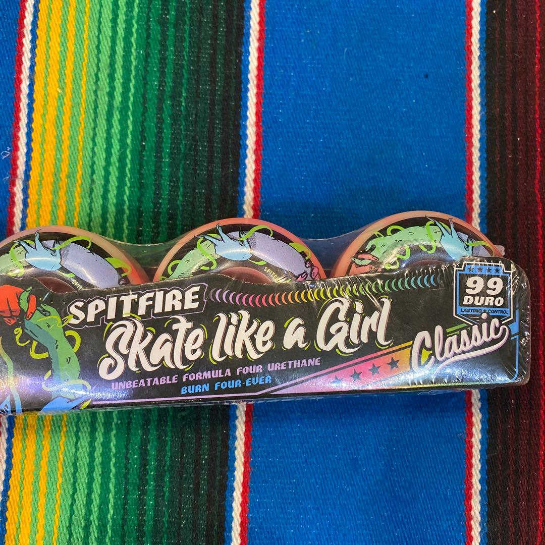 スピットファイア　Skate Like a Girl ウィール 56ミリ99A