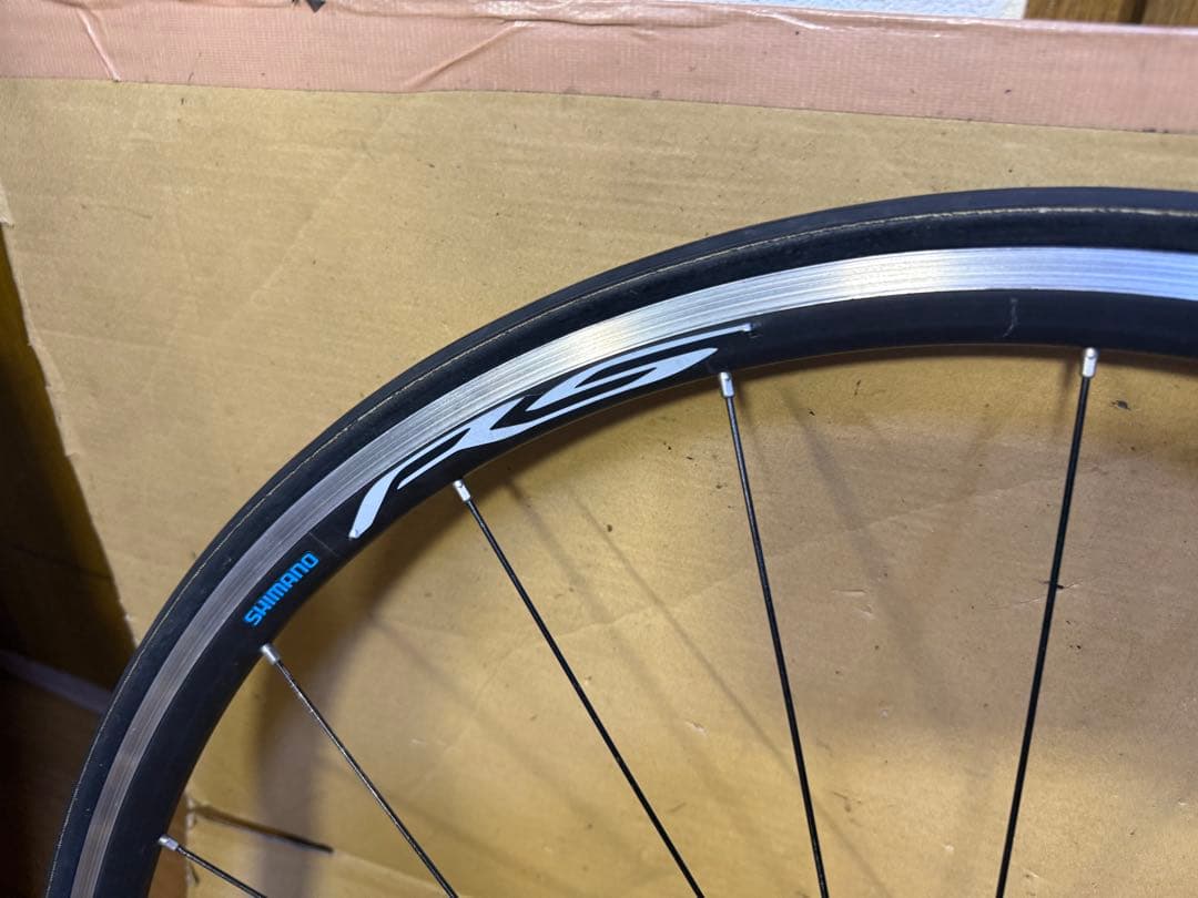 シマノ　WH-RS100 クリンチャー　前後セット