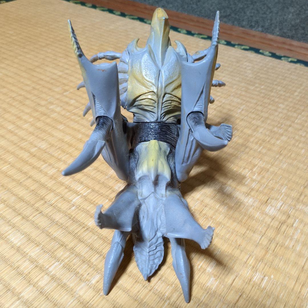 レギオン　ソフビ人形