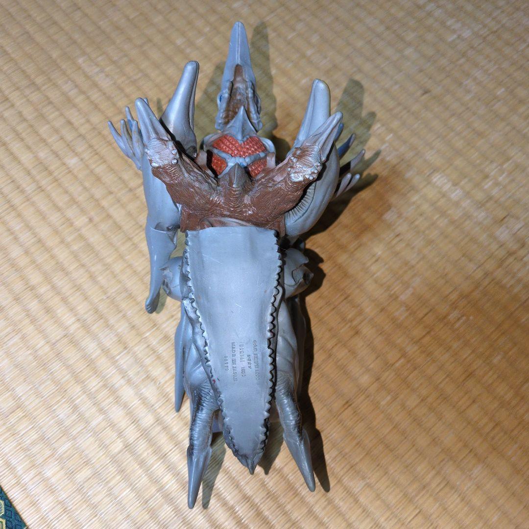レギオン　ソフビ人形