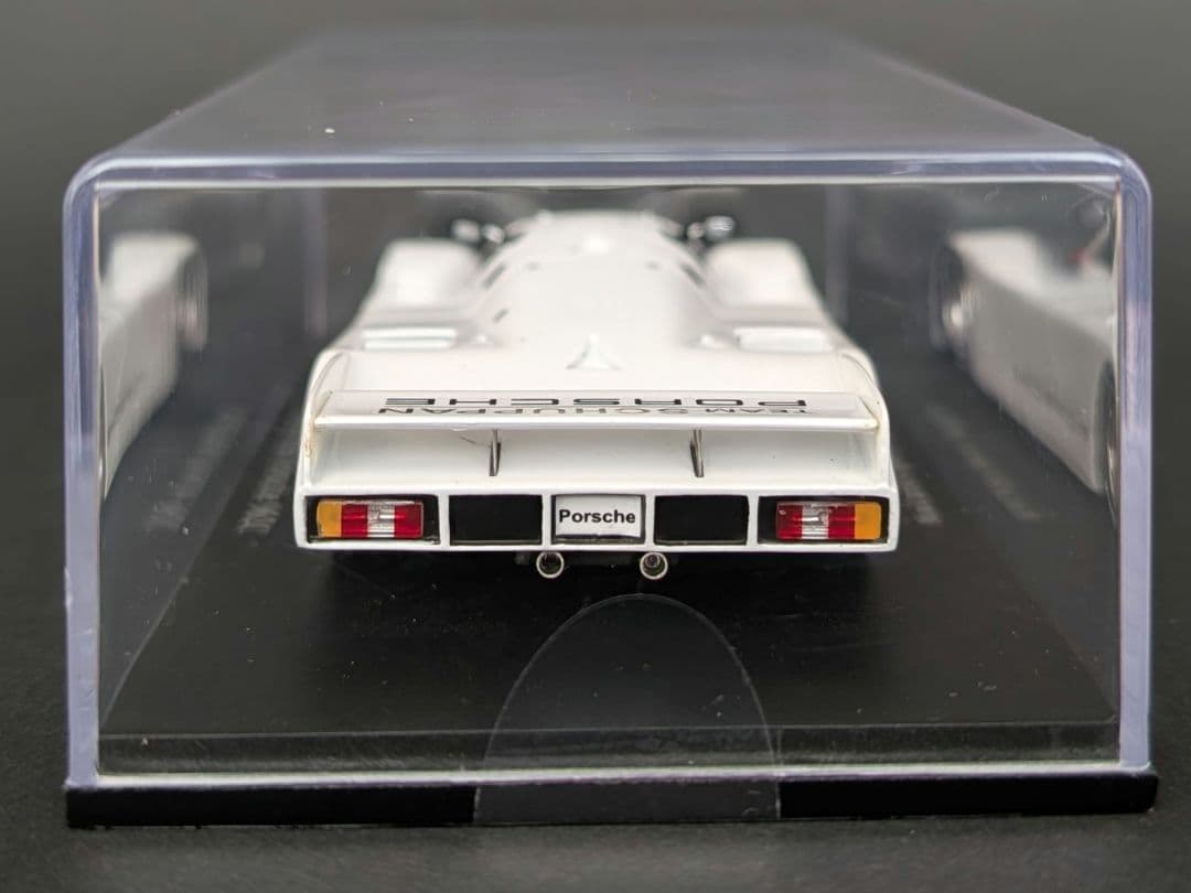 スパーク 1/43 SCHUPPAN Porsche 962C ショパンポルシェ