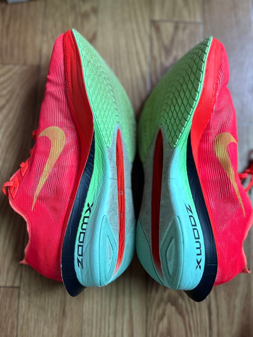 スパイク・シューズ NIKE ZOOMX VAPORFLY NEXT% 4 27.0cm