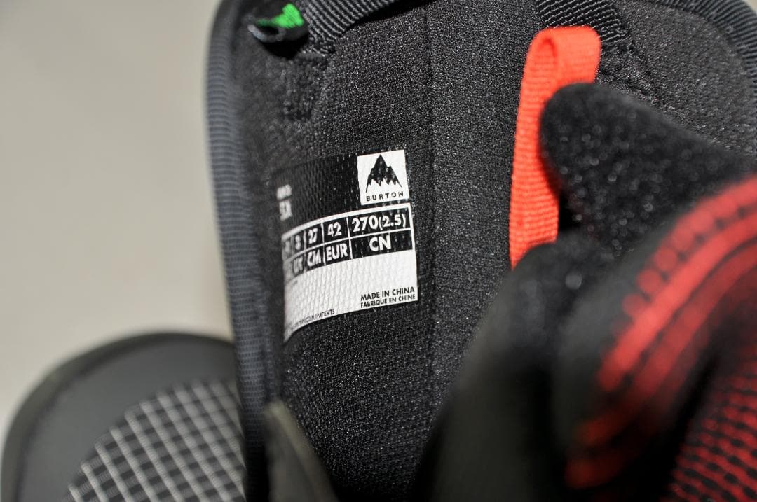 C*2様 在庫処分セール！【新品未使用】【正規品】BURTON SLX
