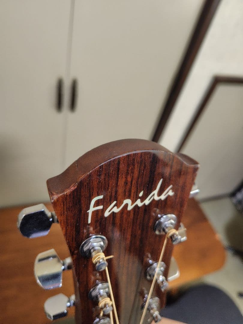 Farida D-18NA ファリダ アコースティックギタ ハードケース