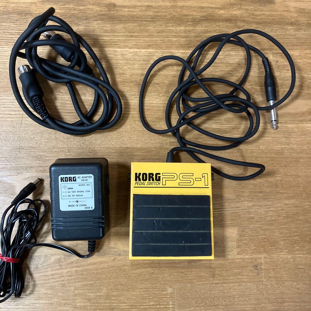 【ジャンク】KORG POLY-800 シンセサイザー　修理　部品取り