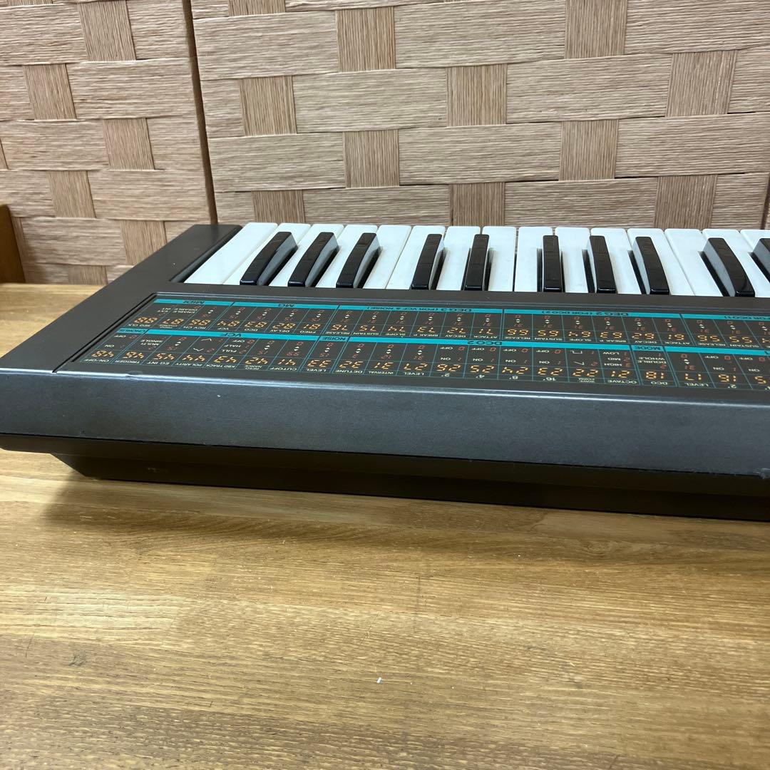 【ジャンク】KORG POLY-800 シンセサイザー　修理　部品取り