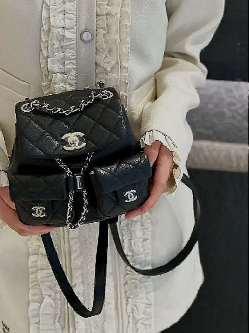 ◇即日発送◇ CHANELラムスキン マトラッセスモールバックパック ノベルティ