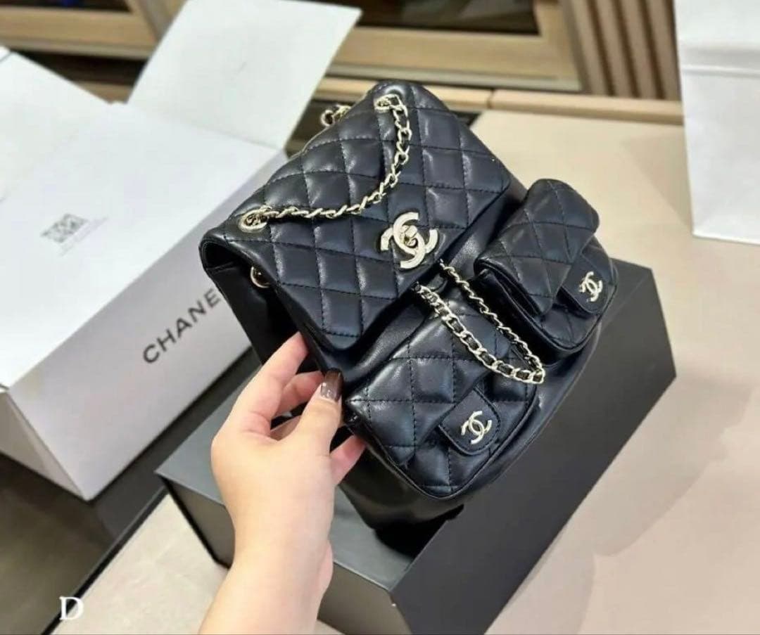 ◇即日発送◇ CHANELラムスキン マトラッセスモールバックパック ノベルティ