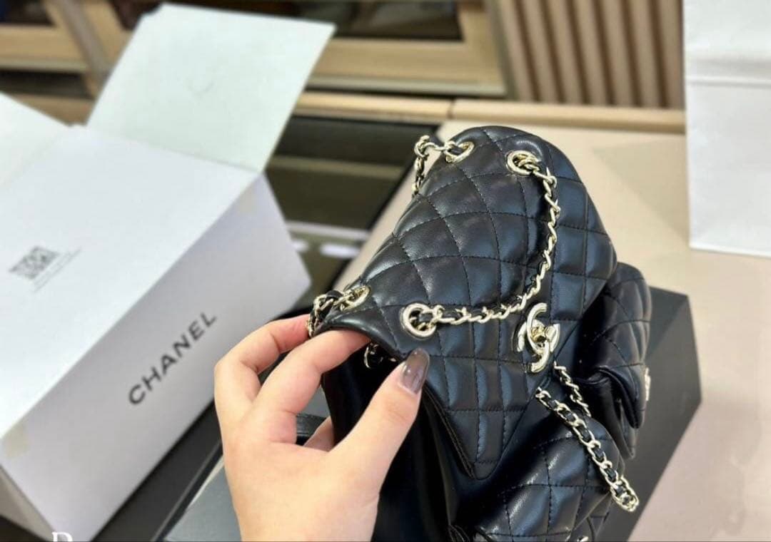 ◇即日発送◇ CHANELラムスキン マトラッセスモールバックパック ノベルティ