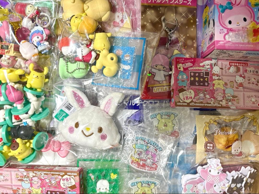 キャラクターグッズ サンリオ まとめ売り‼️ 大量 200点以上‼️