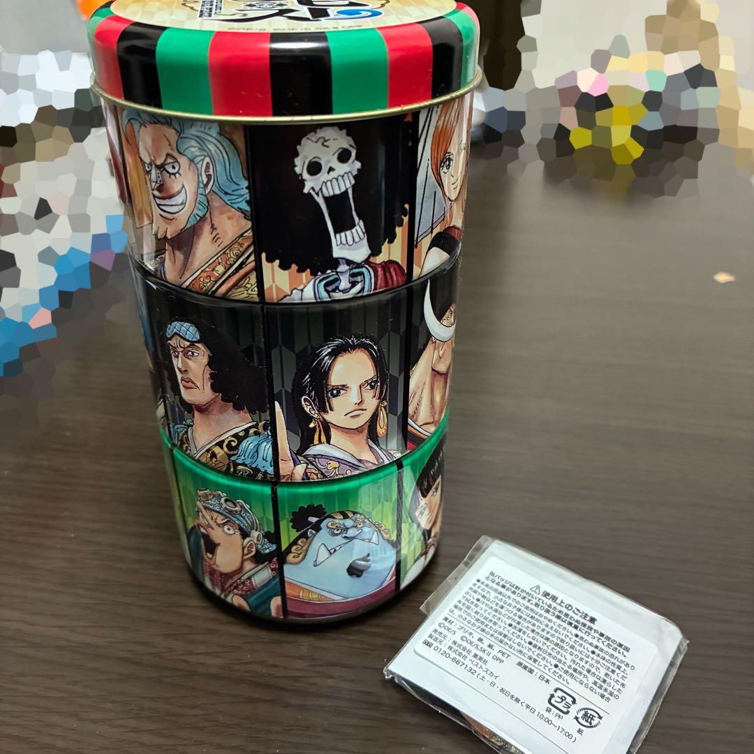 ワンピース　スーパー歌舞伎2 未開封缶バッジ　ナミ　ロビン