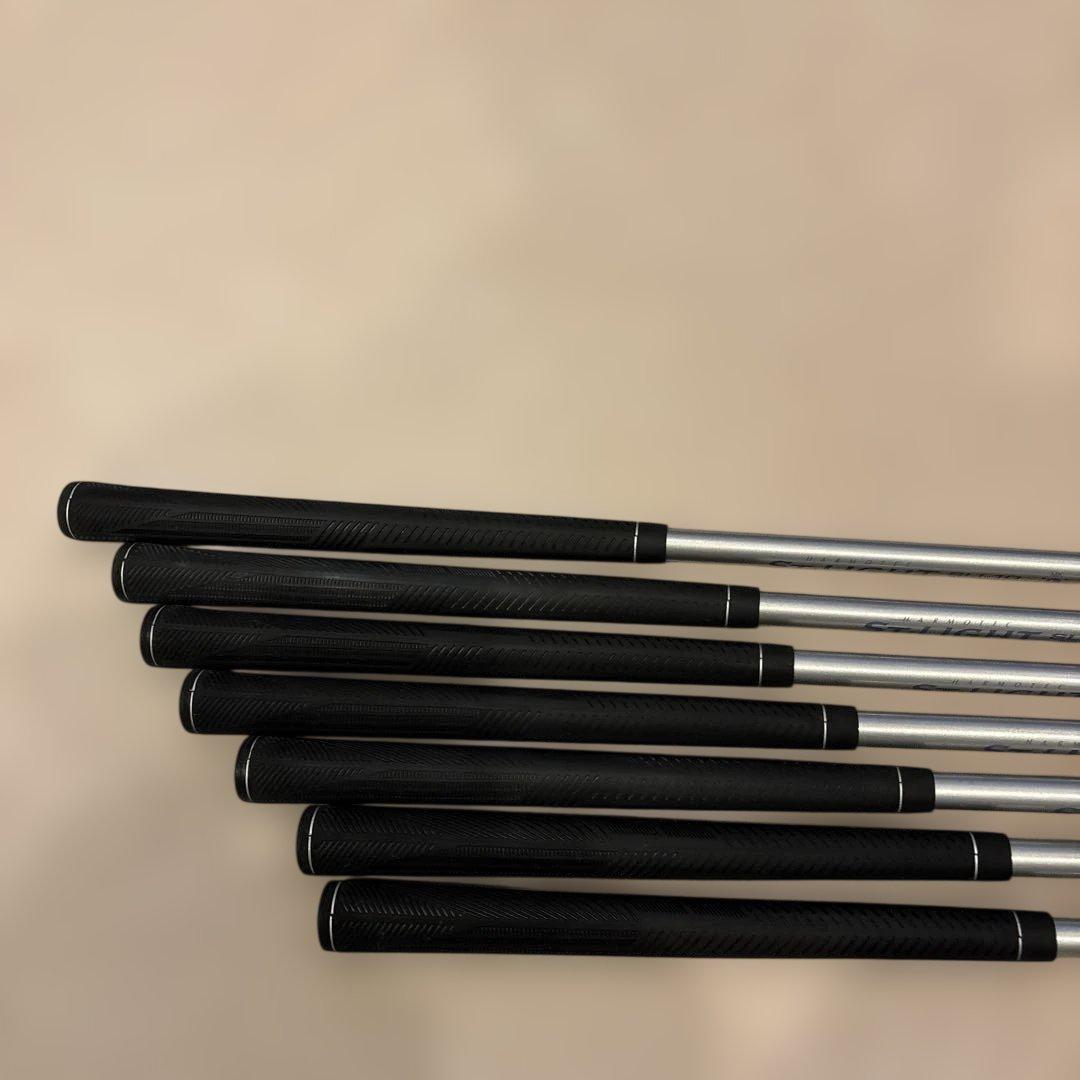 ParadisO FS 511 レディース アイアンセット