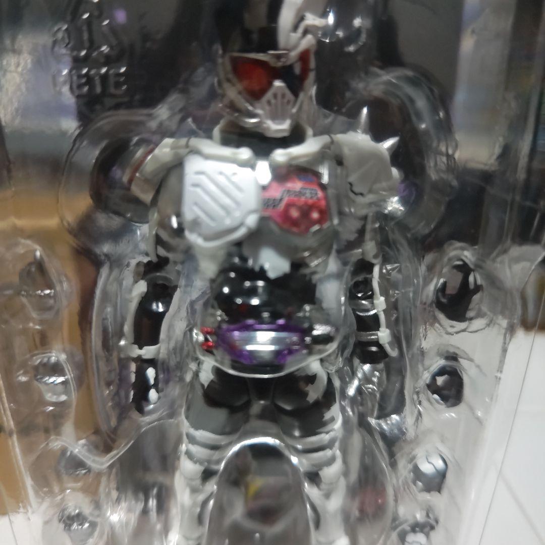 SHFiguarts 仮面ライダーゲンム ゾンビゲーマーレベルX