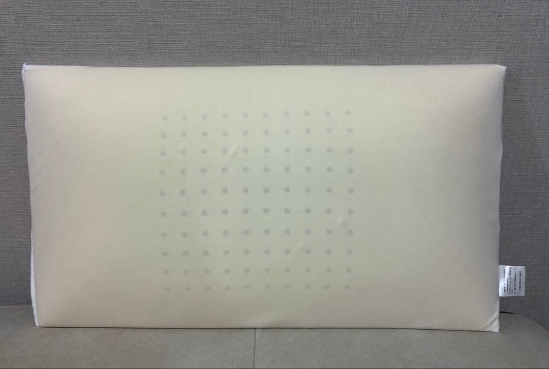 マニフレックス　フラットピッコロ　女優枕