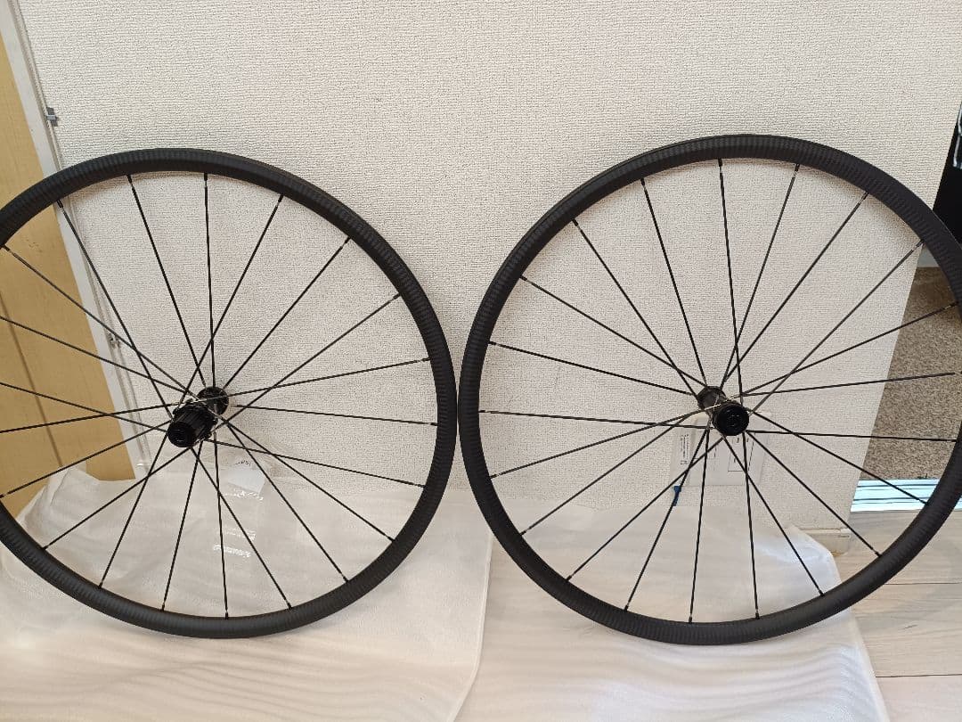 LWCwheels チューブラーディスクホイール