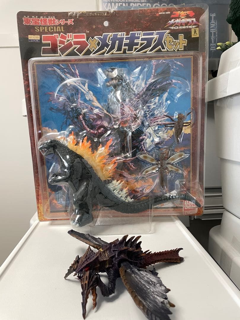 【3月中まで】ゴジラ対メガギラスセット　東宝怪獣シリーズSpecial