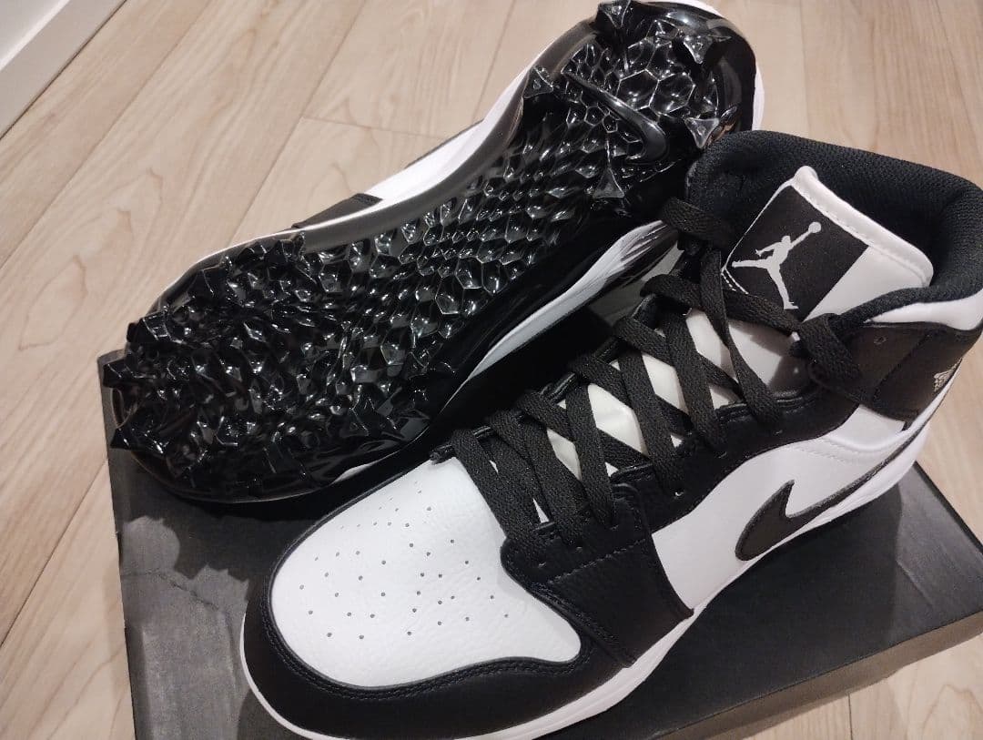 Nike Air Jordan スパイクシューズ ホワイト/ブラック27.5cm