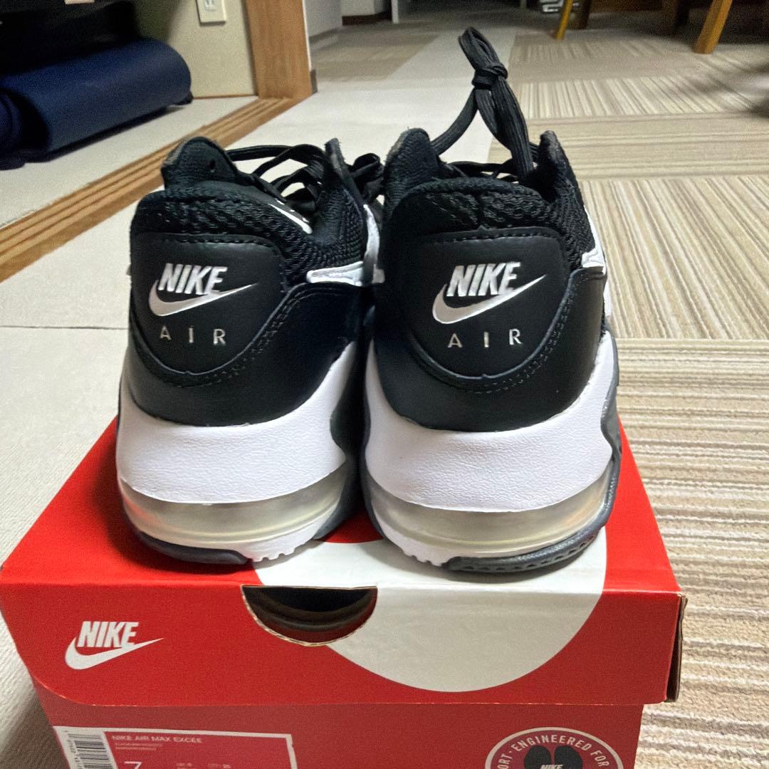 NIKE エアーMAX