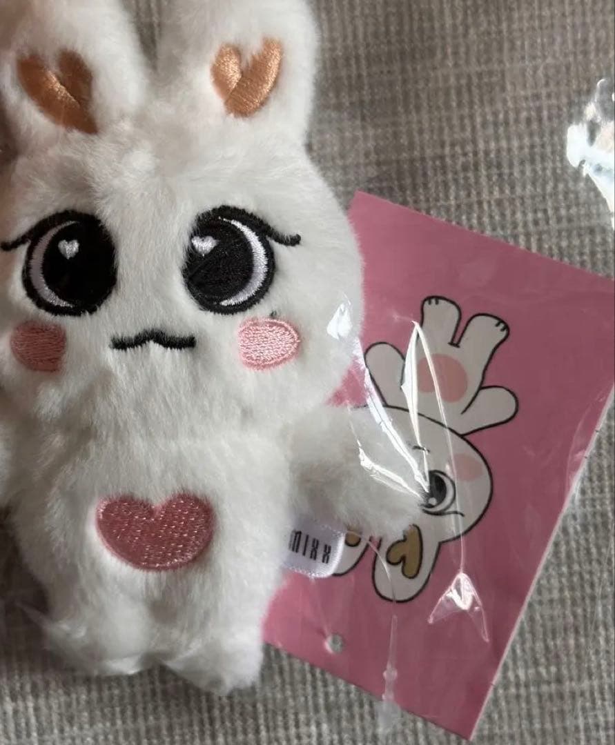 【新品未開封】 KPOP NMIXX ソリュン ぬいぐるみ