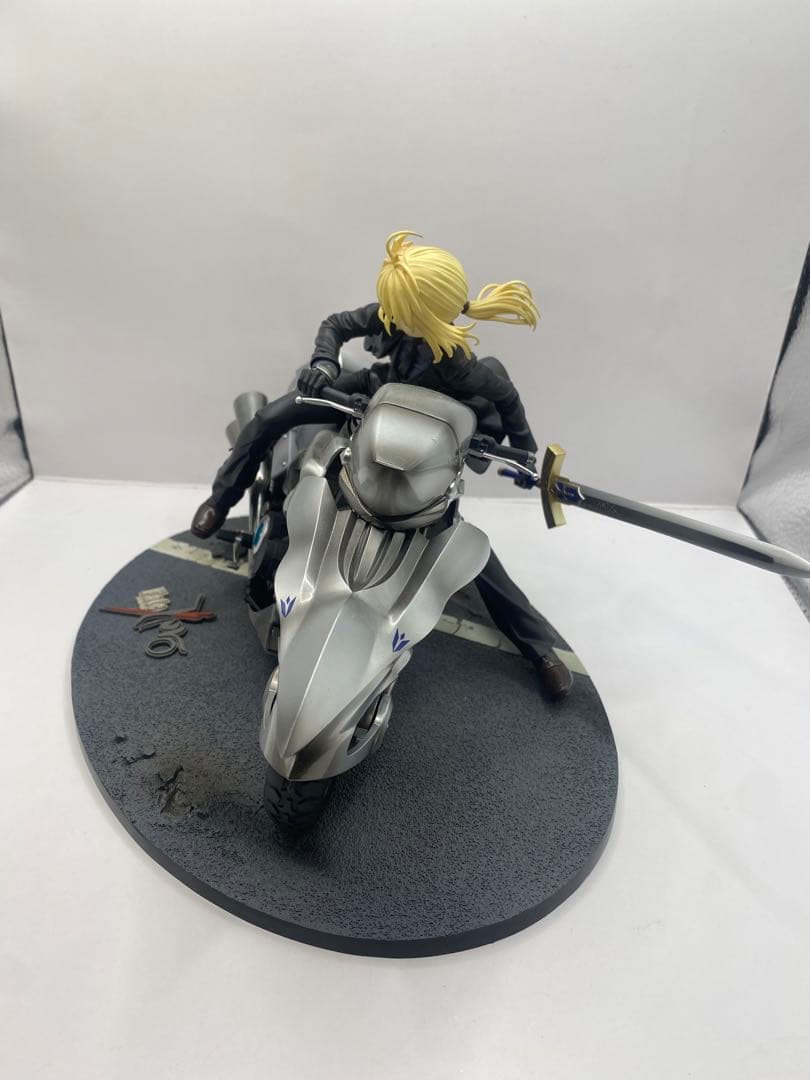 Saber & Saber Motored Cuirassier フィギュア