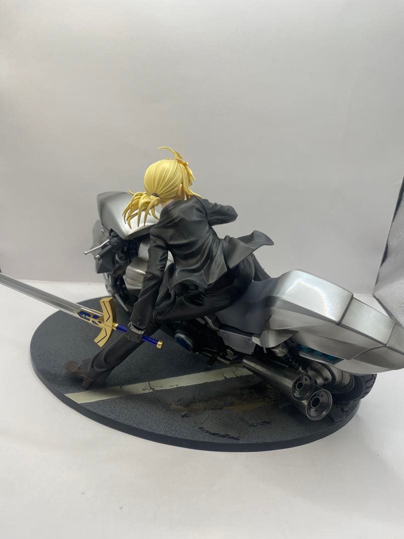 Saber & Saber Motored Cuirassier フィギュア