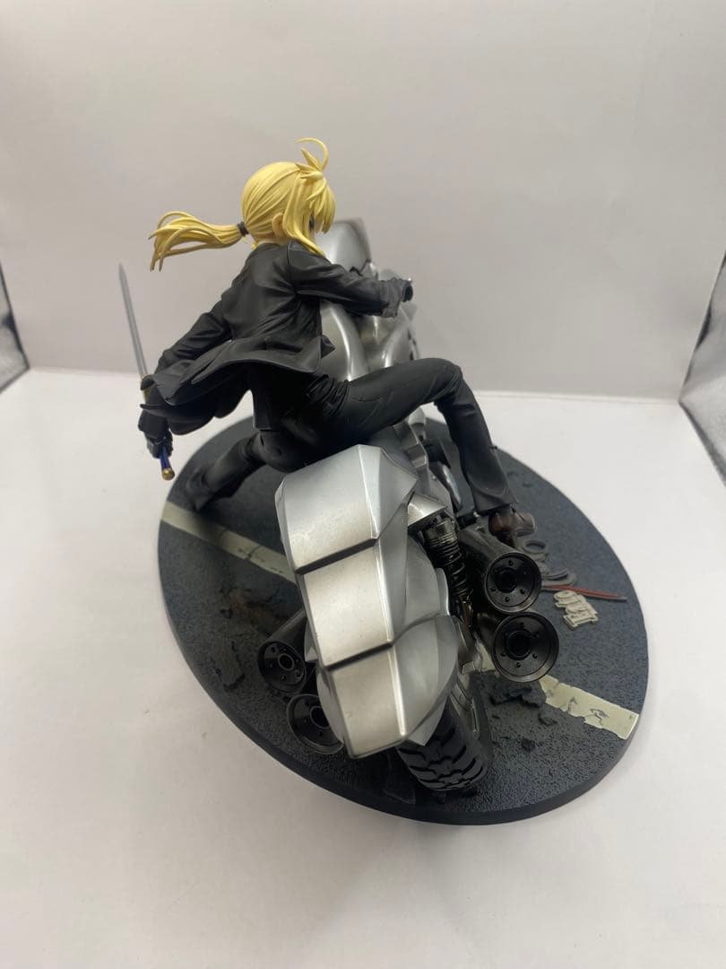 Saber & Saber Motored Cuirassier フィギュア