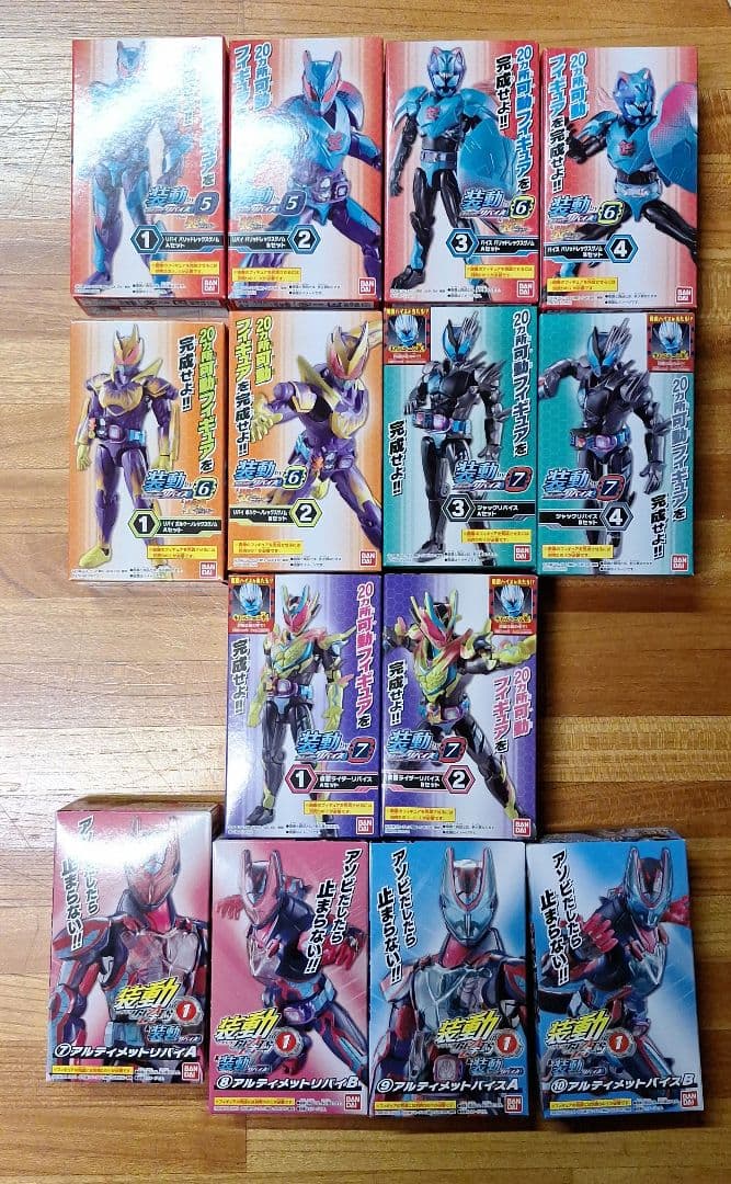 装動 仮面ライダーリバイス　まとめ売り