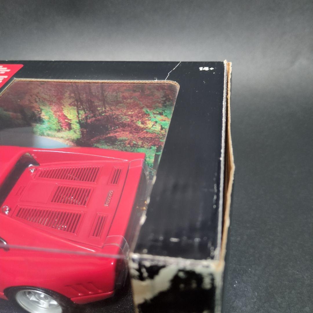 1/18ミニカー フェラーリ288 GTO 1984